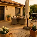 게스트하우스 La Bayardine 4*