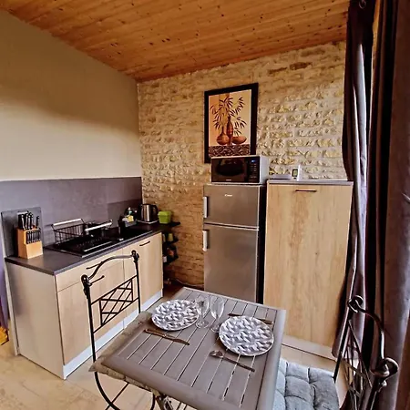 Guest house La Bayardine