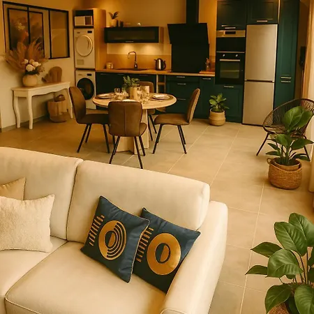 La Bayardine Guest house 4*