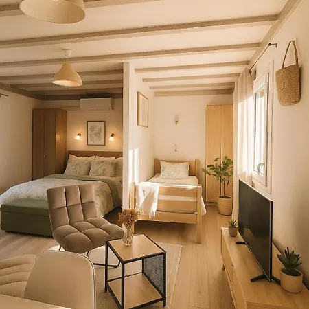 La Bayardine Guest house 4*