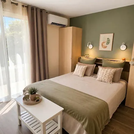 La Bayardine Guest house 4*