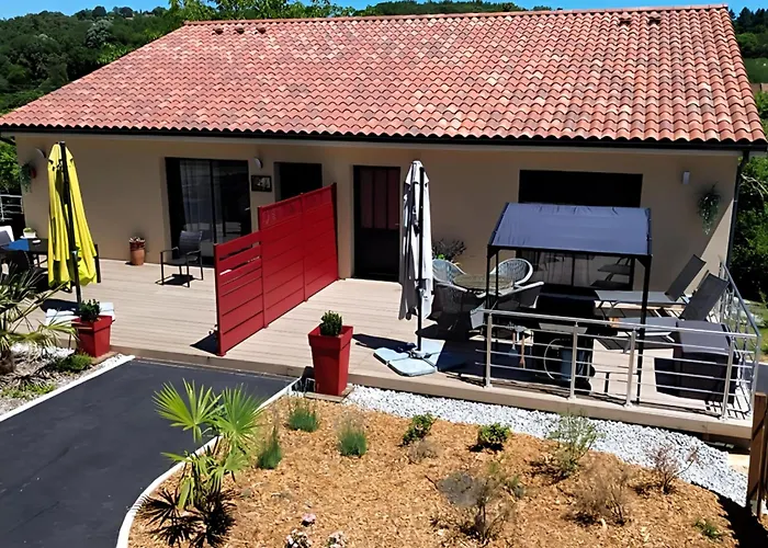 La Bayardine 4*