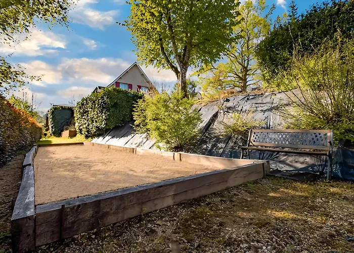 La Bayardine בית הארחה 3*