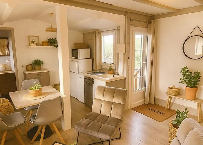 Casa de hóspedes La Bayardine 4*